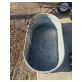 Heavy-duty Behlen Country Galvanized Round-End
