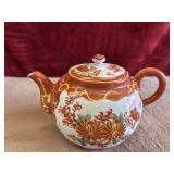 Japanese Kutani porcelain teapot.
