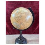 Antique -style desktop world globe