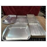 Bundle of pans.