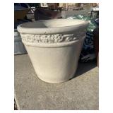 Sunnydaze Arabella Polyresin Outdoor Planter.