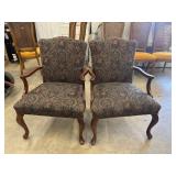Pair of vintage traditional-style wood-framed