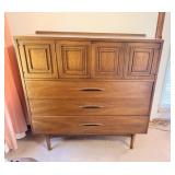 Mid-Century Broyhill Sculptra Gentleman