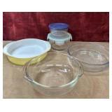 Casserole dishes and glass food storage