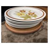 6 vintage Autumn Collection stoneware dinner