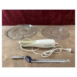 Glass divided serving tray,   tri-footed cake