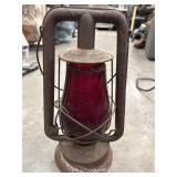 Vintage Dietz Monarch kerosene lantern