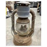Vintage Dietz No. 2 D-Lite cold-blast kerosene
