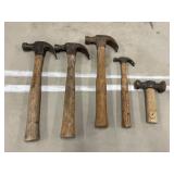 Bundle of hammers.