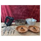 8 pc. Black & Decker hand blender, accessories to