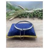 .925 classic sterling silver hinged bangle