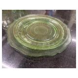 Uranium depression glass plate features the