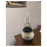 Vintage parlor oil lamp features a hand-painted
