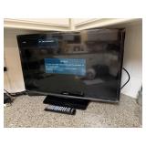 28ï¿½ Samsung Flat Screen TV with Remote, Works