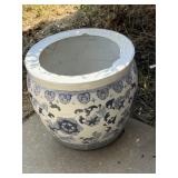 Heavy Ceramic vintage Chinese  fishbowl /