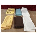 22 pc .cloth napkins and vintage Bell's Best