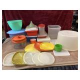 22 pc. Tupperware bowls food storage containers,