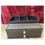 leatherette jewelry box., removable