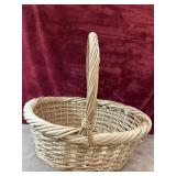 Wicker gathering basket