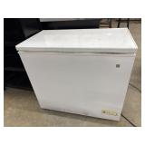 GE (General Electric) Manual Defrost Chest