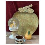 4 pc. Apple metal tray, Holiday Home bunny snow