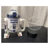 White and blue plastic Star Wars R2-D2 Popcorn