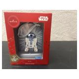Hallmark Star Wars R2-D2 light-up Christmas