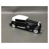 1:34 Scale Of 1933 Cadillac Fleetwood Phaeton