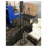 Blk Metal Easel Decor