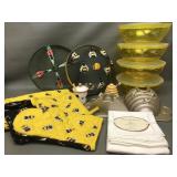 Honey Bee Kitchen Linens, Picnic Food Coverings &