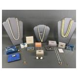 Avon President's Recognition Pearlesque Necklace &