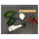Vintage Avon Ceramic Vegetable Measurement Cups