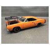1:24 Scale Dodge Danbury Mint Super Bee Die Cast
