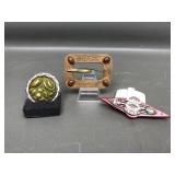 Art Deco Carved Bakelite? Brooch Pins & More!