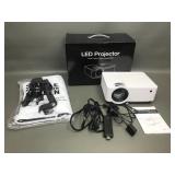 T6 Mini Projector with screen in box