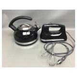 Kitchenaid 5 Speed Handmixer & Coffee Pot