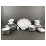 Vintage Noritake Dinnerware Set In Glenwood