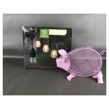Cute Pig Bird Feeder & Hanging Outdoor Lights