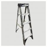 Werner 4-foot fiberglass step ladder, camouflage