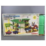 Vintage Familiar Places Holiday Inn