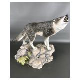Franklin Mint Gray Wolf Porcelain Figurine