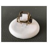 10 K Gold Geometric Ring