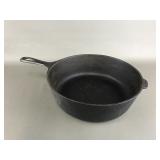 Vtg Cast Iron Deep Skillet No. 8