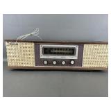 Alarons Vintage Radio