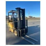 Yale 5,000 lb Propane Model GLG050TENUAE083 Triple Mast Hard Tire Forklift