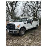 2015 Ford F-250 Super Duty Extended Cab Utility Bed Truck