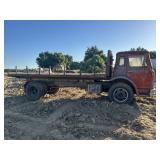 International Loadstar CO 1700 with 14 foot Flatbed