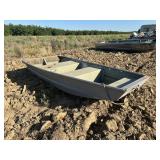 8 foot Aluminum John Boat