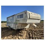 Wilderness 24 foot Gooseneck Camp Trailer