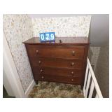 antique 4 drawer dresser